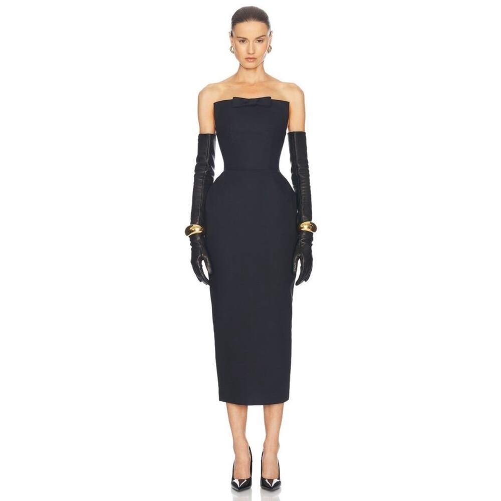 Chic Black Strapless Dress